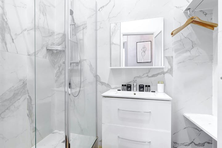 Bathroom photo