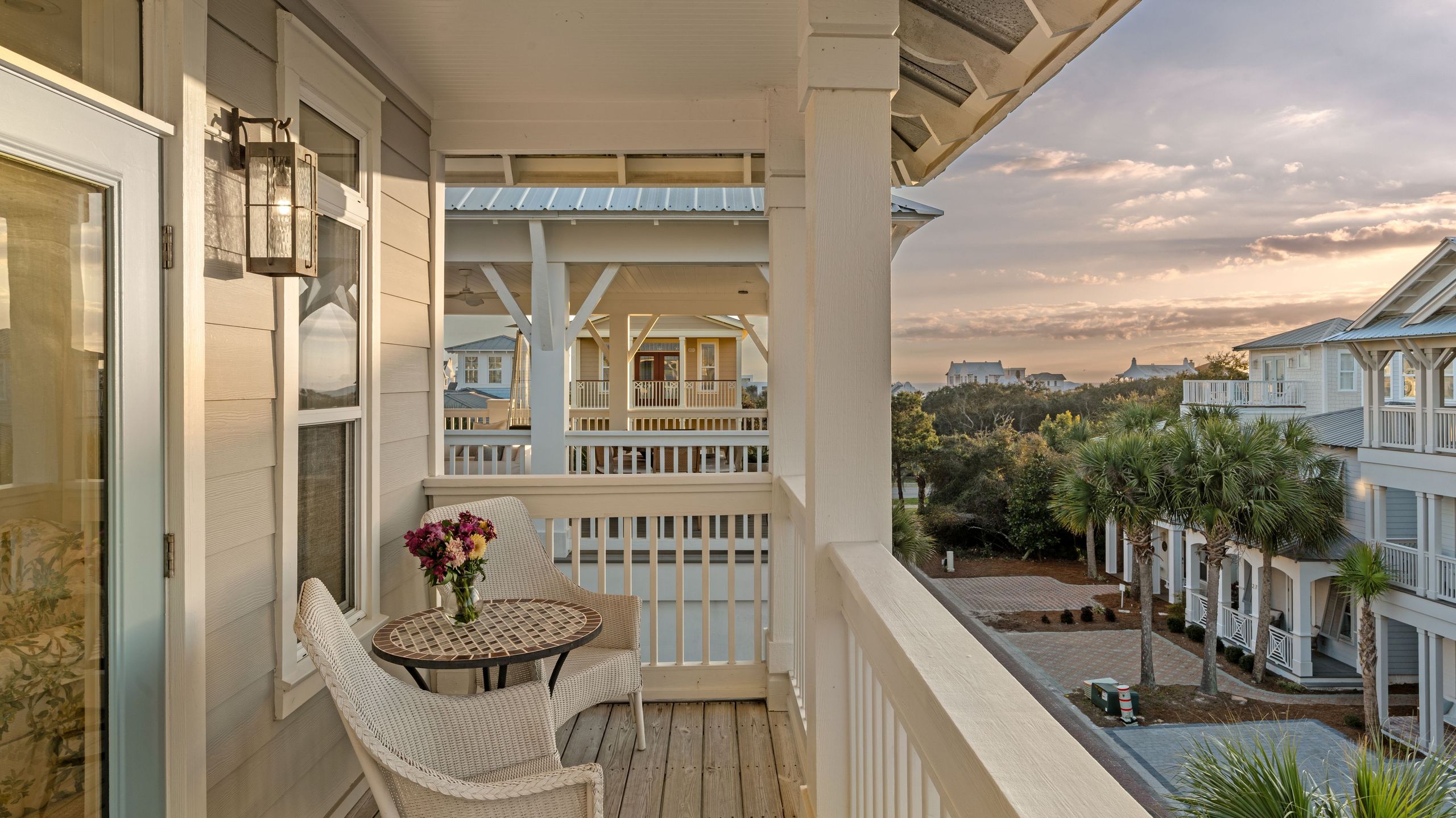 Dune & Balcony