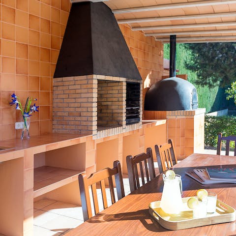 Buy some locally sourced seafood and grill to perfection in the outdoor kitchen