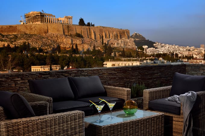 Under The Eye of The Parthenon