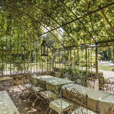 Lounge in the secluded terrace