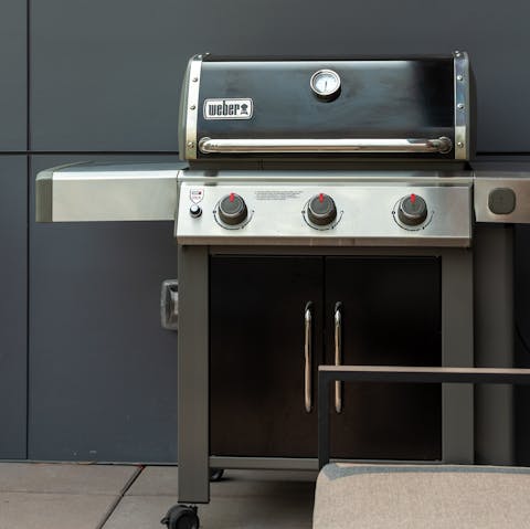 Prepare delicious food on the barbecue