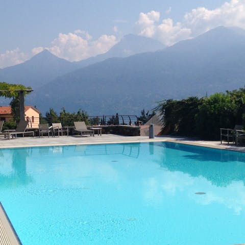 Make lounging by the shared pool the only plan for the afternoon