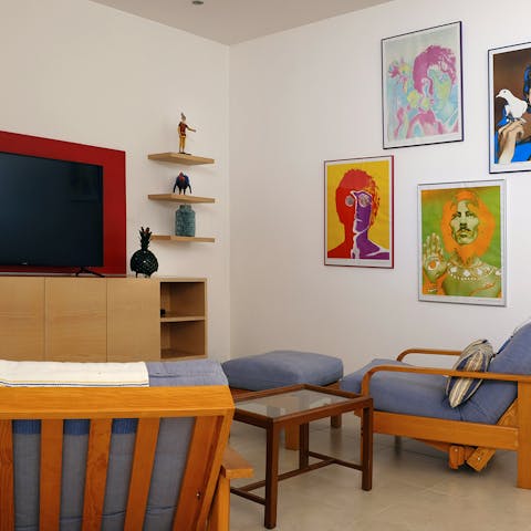 Sit back and relax with cosy movie nights in the living room