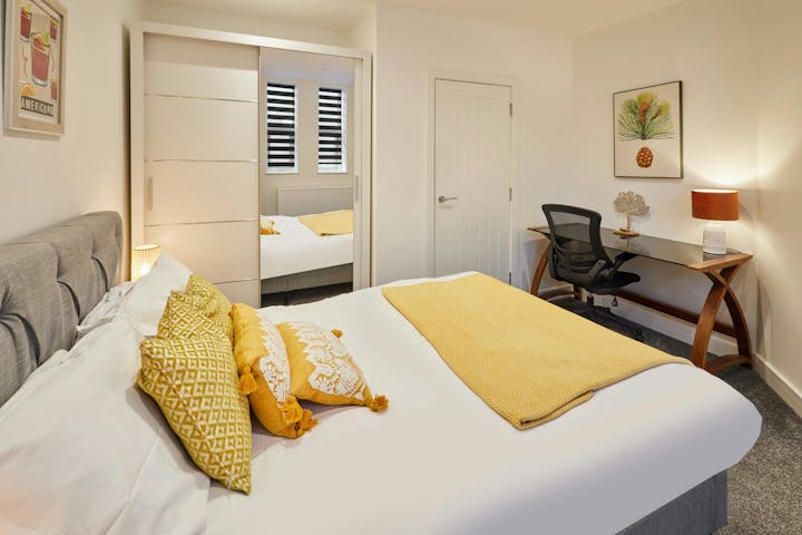 Bedroom photo