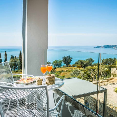 Start your morning with a refreshment on the balconies