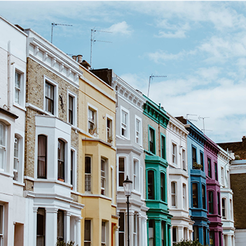Stroll past pastel-coloured buildings as you explore charming Notting Hill