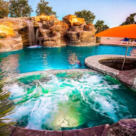Play all day in the beautiful pool and hot tub, complete with waterfall feature