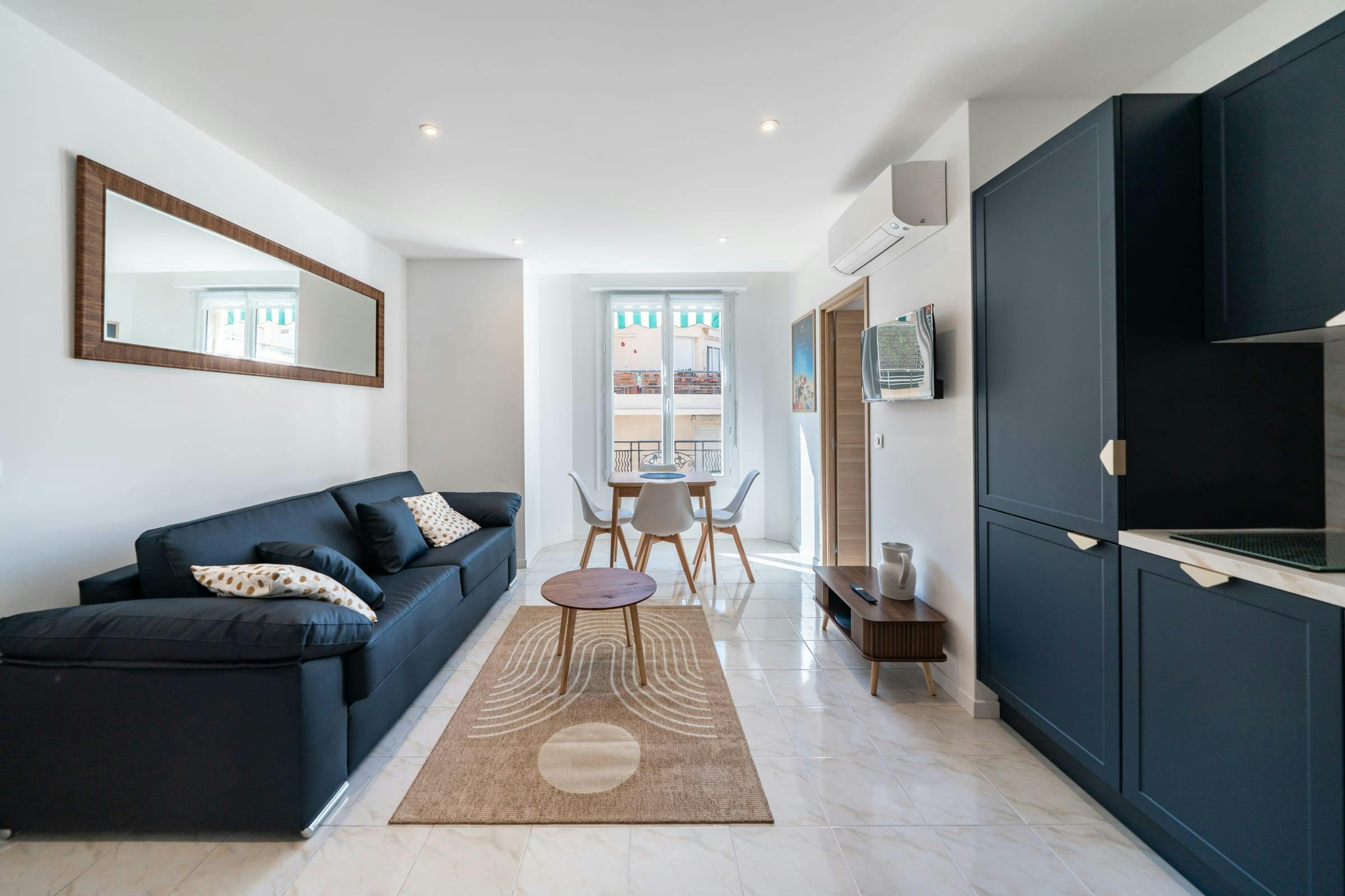 Avenue Retreat