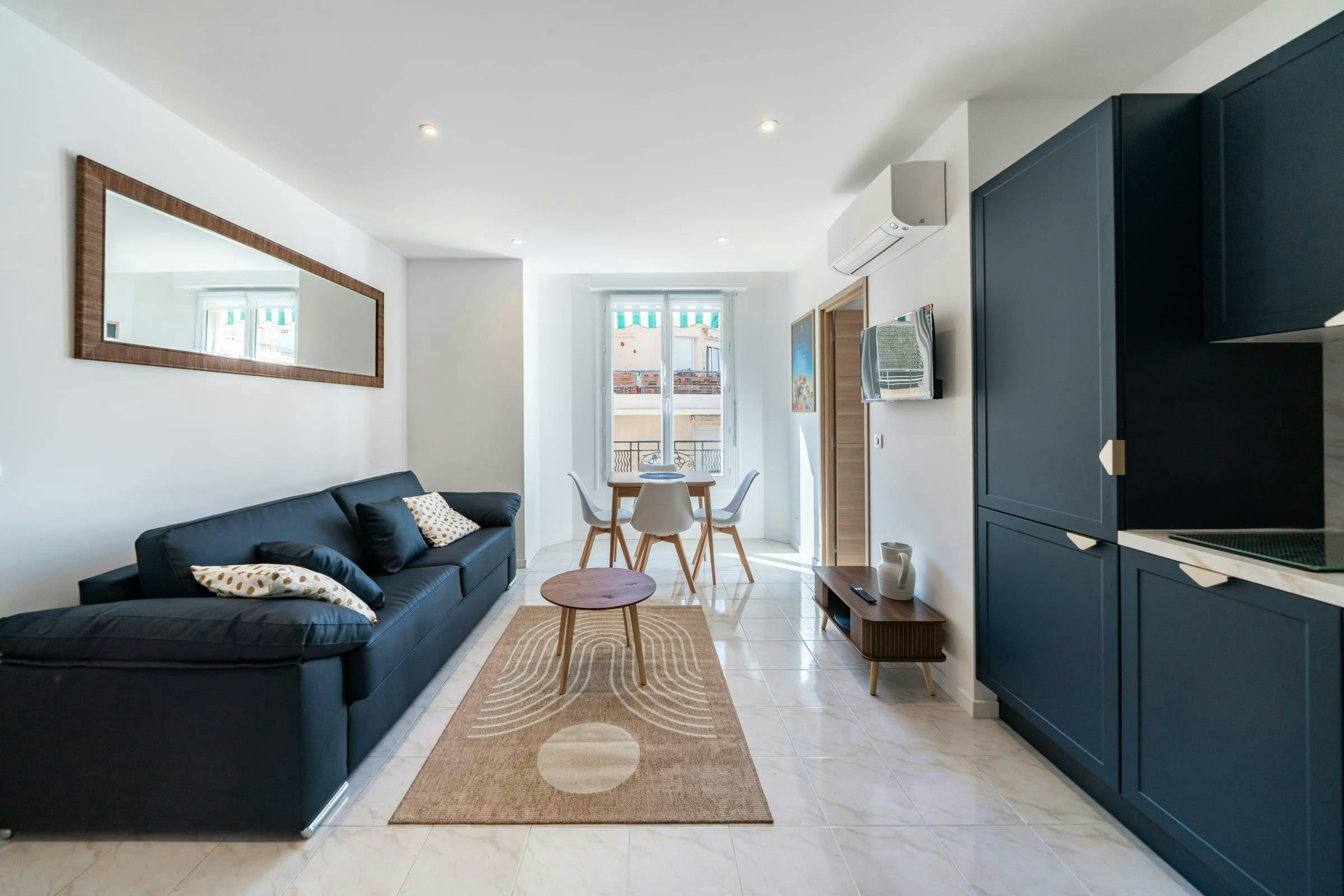Avenue Retreat