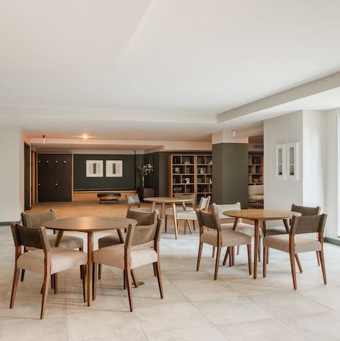 Chill out in the shared lounge over a drink and good conversation