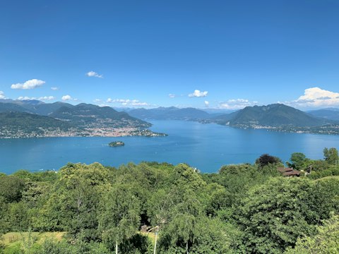Stay just a five-minute drive from the centre of Stresa