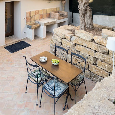 Enjoy continental breakfasts around the outdoor table, feeling the morning sun on your face