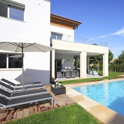 Enjoy the peace and privacy of your enclosed garden