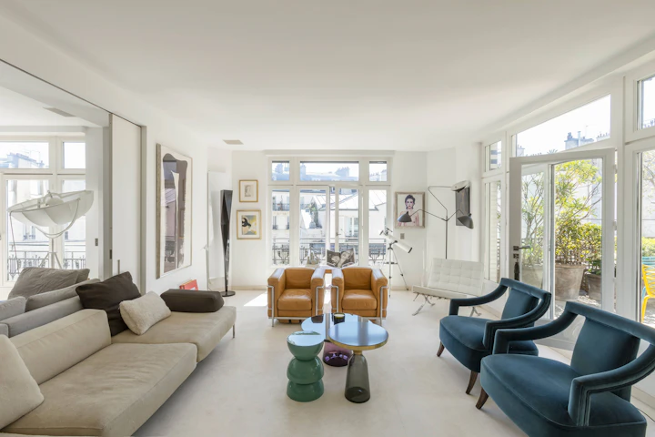 Rue Vavin, Notre-Dame-des-Champs, Paris | Plum Guide