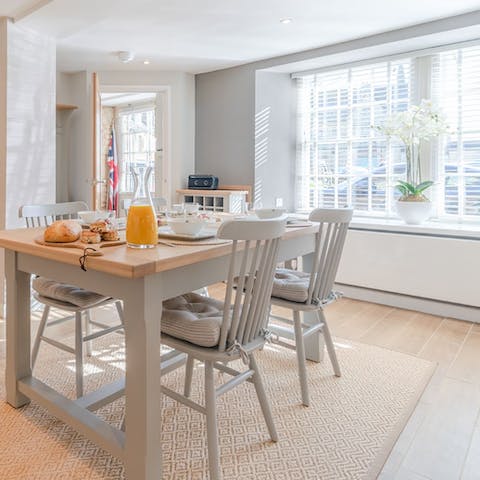 Watch life unfold in the Market Square from the kitchen's window seat
