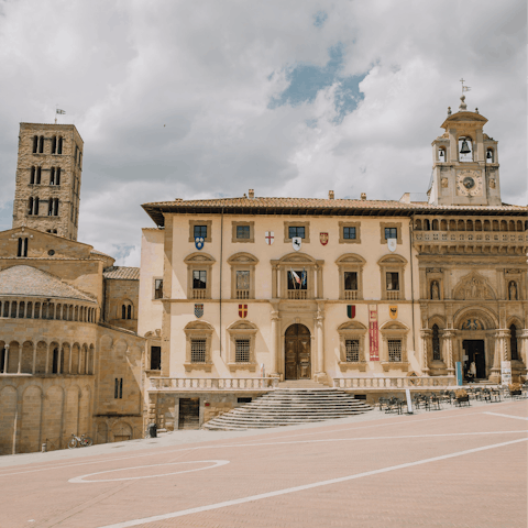 Experience the rich history, art and architecture of Arezzo