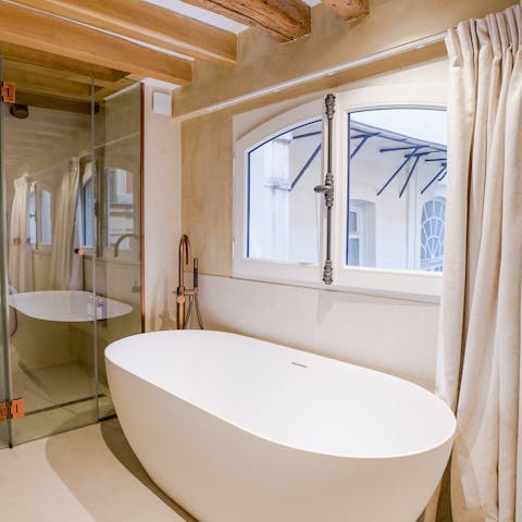 Relax in the freestanding bath after a busy day in the City of Light