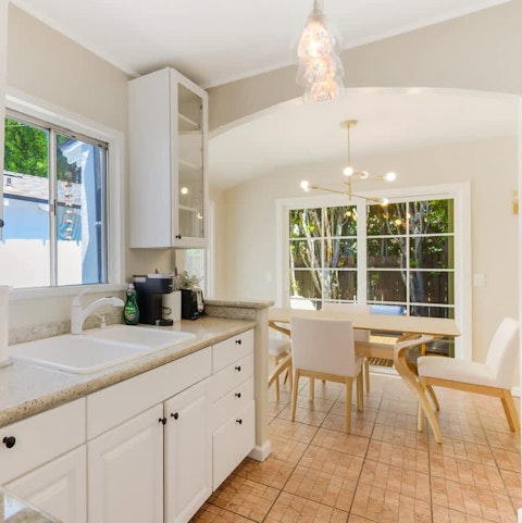 Hatch plans over breakfast in the sunny dining area