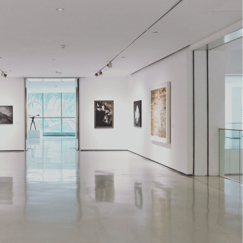 Walk around the corner to the Saatchi Gallery