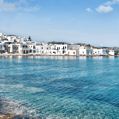 Explore the picturesque fishing village of Naoussa, a few kilometres away