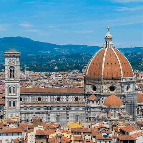 Wander the streets to the Cathedral of Santa Maria del Fiore, 350 metres away