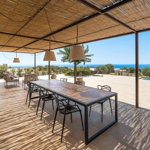 Dine alfresco, whatever the time of day