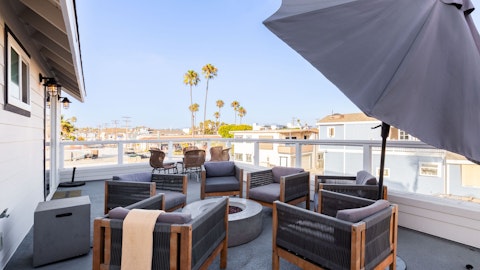 Gather round the fire pit under open California skies