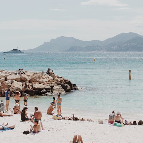 Spend a day on the sand of Roquebrune-sur-Argens – it's 4 kilometres away