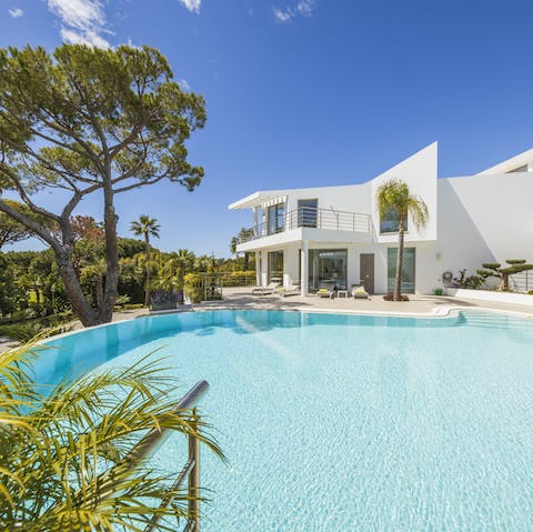 Cool off in the picture-perfect, free form swimming pool