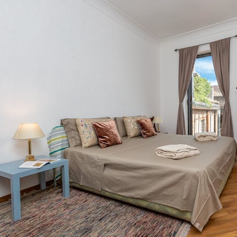 Wake up to the sounds of the Eternal City