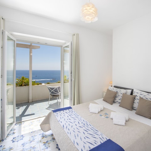 Wake up to spectacular sea views