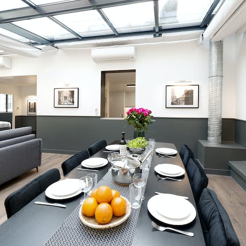 Practise your French-style cooking and serve up your culinary creations at the elegant dining table