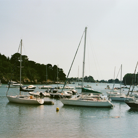 Drive ten minutes south to the coastal town of Concarneau