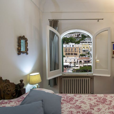 Wake up to scenic vistas from here each morning