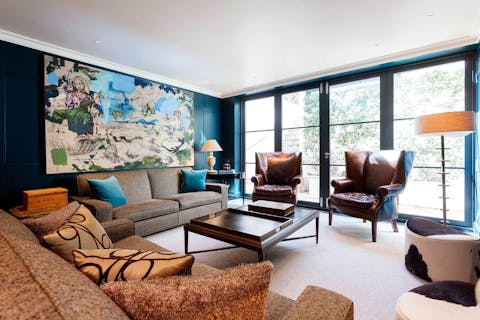 Retire to the second sitting room and spend some quality time with your nearest and dearest
