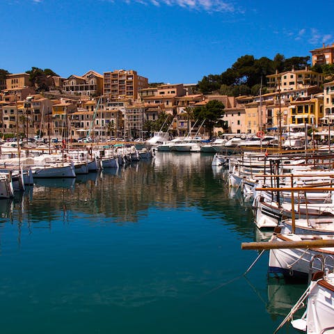 Explore the beautiful harbour and sandy beaches of Soller