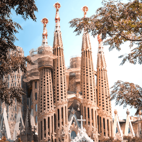 Take a scenic stroll to Sagrada Família, just 2 kilometres away