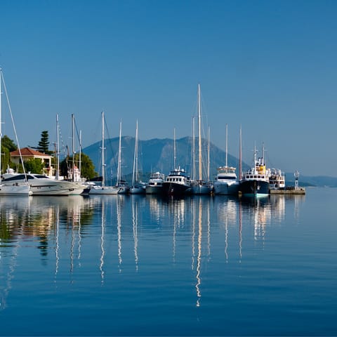 Take a boat trip from Nydri to Meganisi, Skorpios or Ithaca