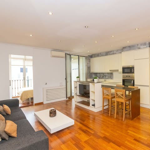 Entertain in the open-plan living space – the perfect spot for sharing a cerveza or two