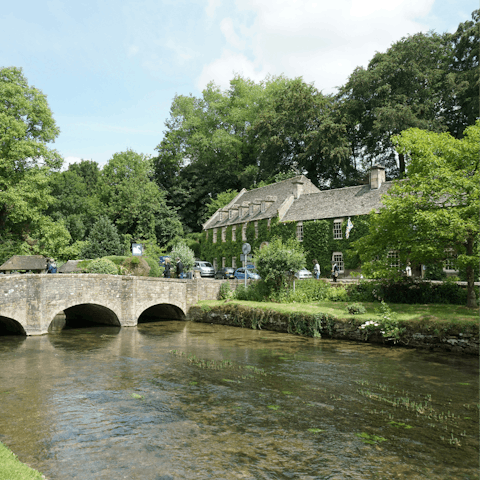 Explore the charming village of Bibury – just a short drive away