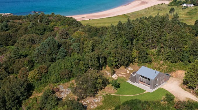 The Highland Lookout