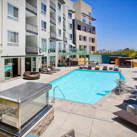 Catch some Californian sunshine from the shared pool