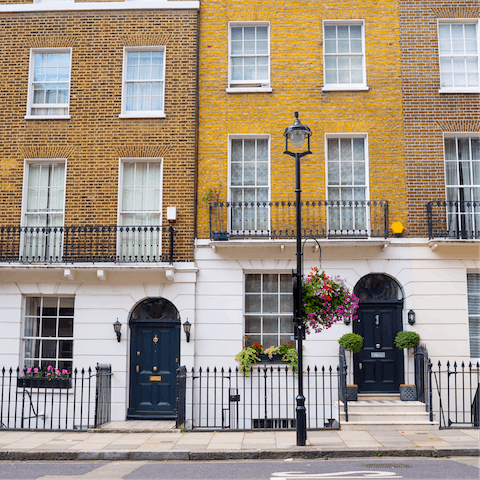 Go out and explore the Kensington neighbourhood