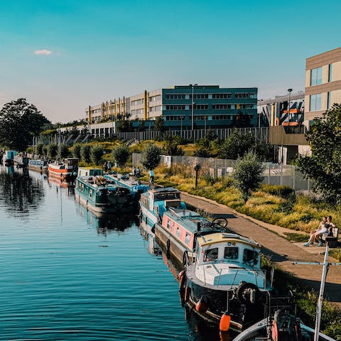Head out and explore Hackney Wick, just nineteen minutes away by Tube