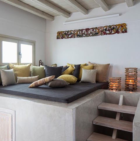 Recline like a Sultan on the raised bed in the living room