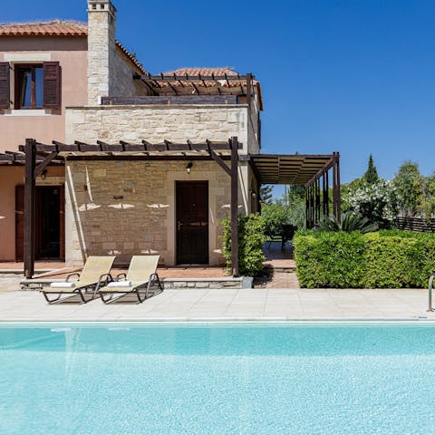 Find a wonderful sense of relaxation in Adelianos Kampos