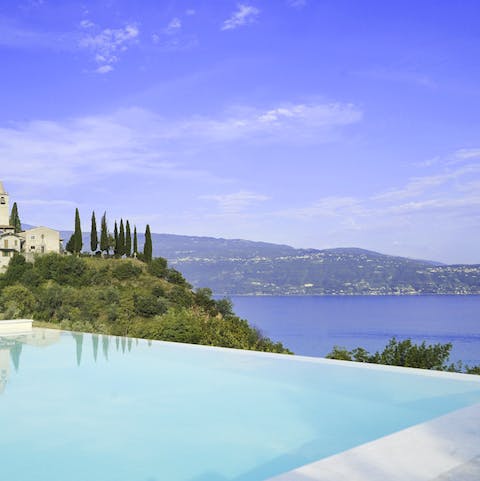 Cool down in the breathtaking infinity pool