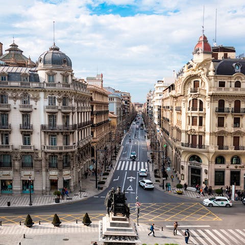 Explore gorgeous Granada, with its stunning architecture