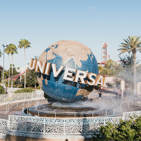 Take a trip to the best of Orlando's theme parks
